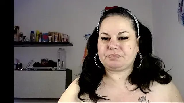 andreea2011 on StripChat