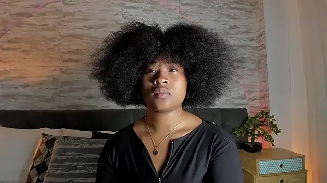 Anneth__M on StripChat 