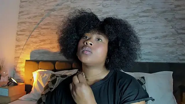 Anneth__M on StripChat 