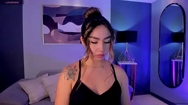 Freechat AnnieMonroe1 on StripChat