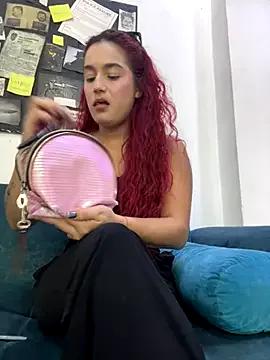 Freechat Ari_Baker on StripChat