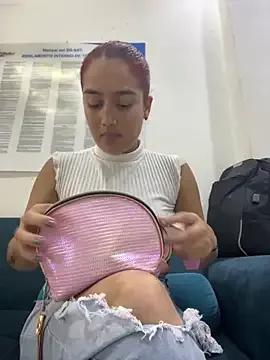 Freechat Ari_Baker on StripChat