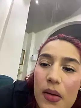 Freechat Ari_Baker on StripChat