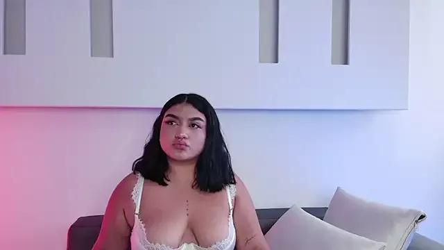 AryRose_ on StripChat 