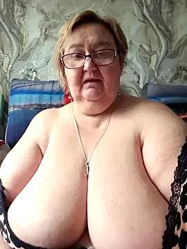 Awn290668 — Pussy +dildo