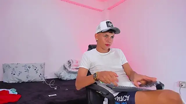 Freechat Axel_Cody_ on StripChat