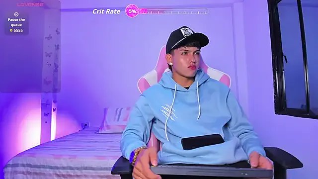 Freechat Axel_Cody_ on StripChat