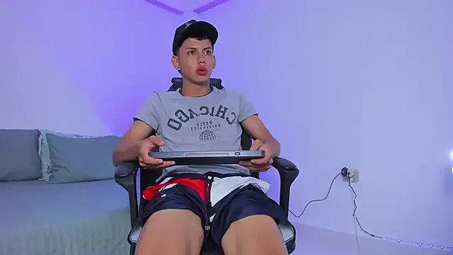 Freechat Axel_Cody_ on StripChat