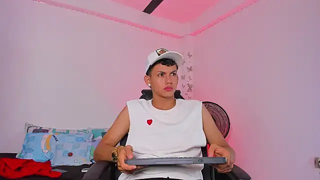 Freechat Axel_Cody_ on StripChat