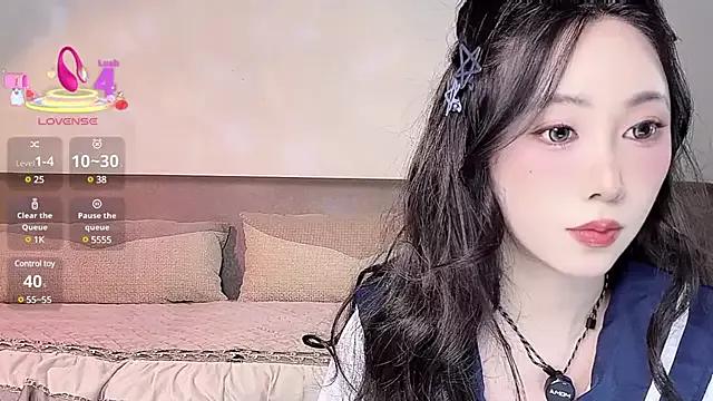 Freechat AYW-21 on StripChat