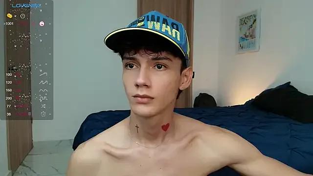 Freechat badboy_one_ on StripChat