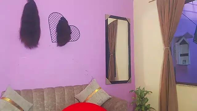 Freechat badgirls_cx on StripChat