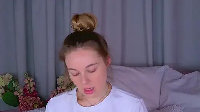 Freechat BeatriceEsmont on StripChat