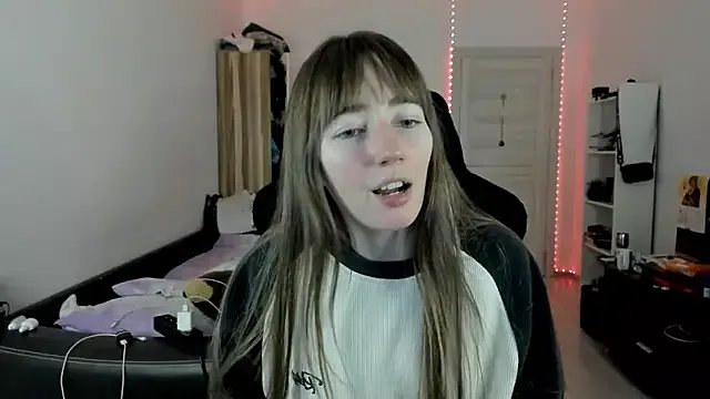 Freechat bekkawell on StripChat