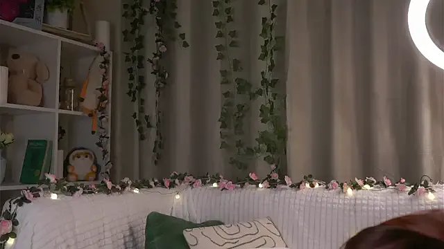 Freechat BlytheBenny on StripChat