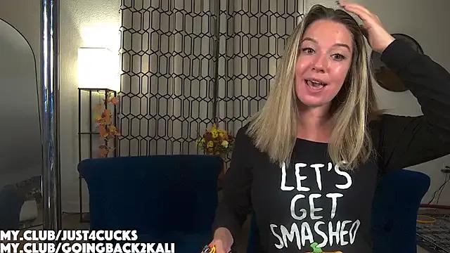 Freechat boomboomr00m on StripChat