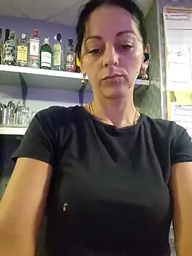 Freechat bruneta_sexy23 on StripChat