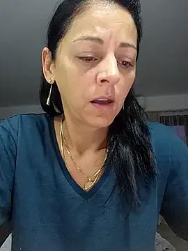 Freechat bruneta_sexy23 on StripChat