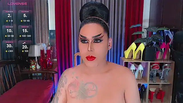 Freechat bubblebuttkate on StripChat