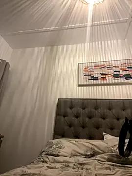 Freechat Bustyblondebabe32 on StripChat