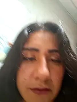 Freechat CAROLINE__07 on StripChat