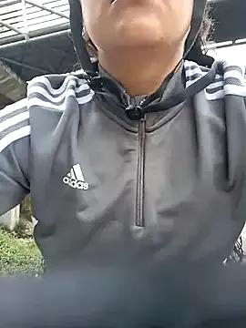 Freechat CAROLINE__07 on StripChat