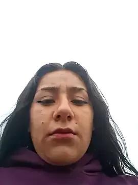 Freechat CAROLINE__07 on StripChat