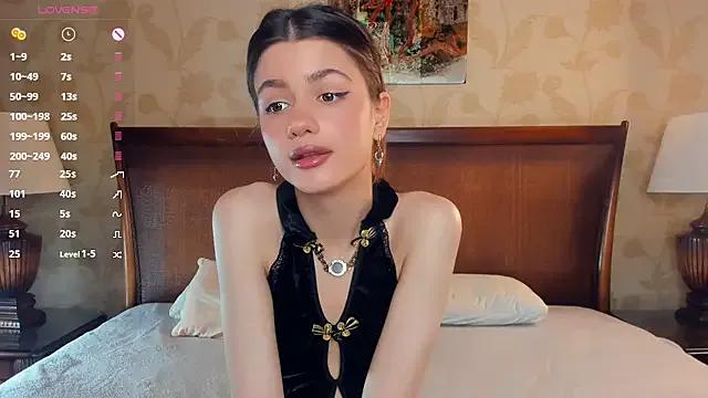 CathrynCovil — Freechat on StripChat