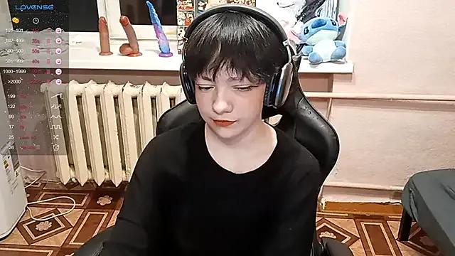 StripChat ChaeTrier is Freechat ChaeTrier — Hand up my bra + massage my tits ;3