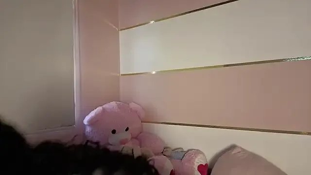 Freechat Charlotte__Miller on StripChat