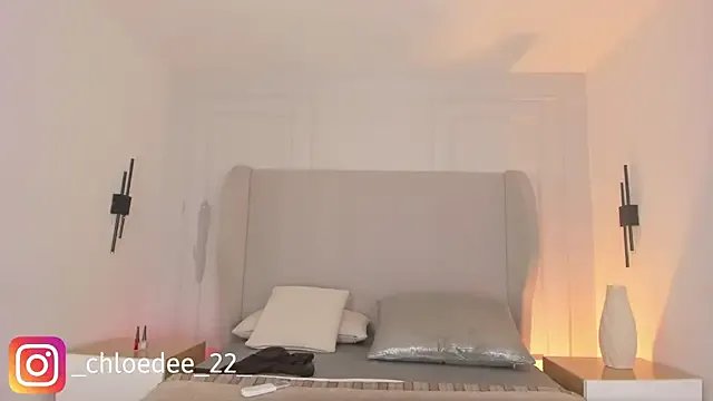 chloe_d on StripChat