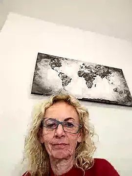 clarabell4 on StripChat