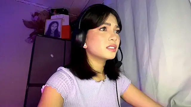 ConstancePorrini — Freechat on StripChat