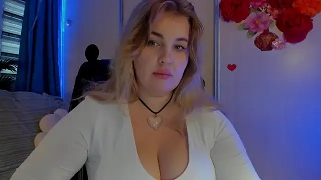 CoraSwon on StripChat