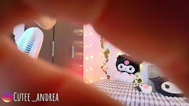 Private cutee_andrea on StripChat