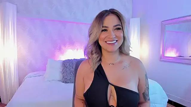 Freechat CyntiaAdams on StripChat