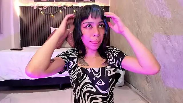 Freechat dark__nymph on StripChat