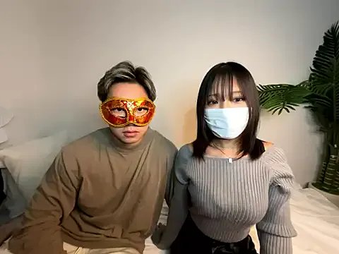 Group darkwaterraiya on StripChat