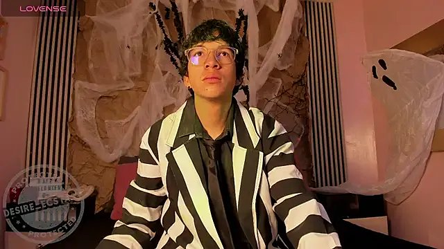 Freechat Desire_Ecstasy on StripChat