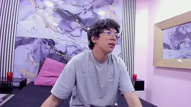 Freechat Desire_Ecstasy on StripChat