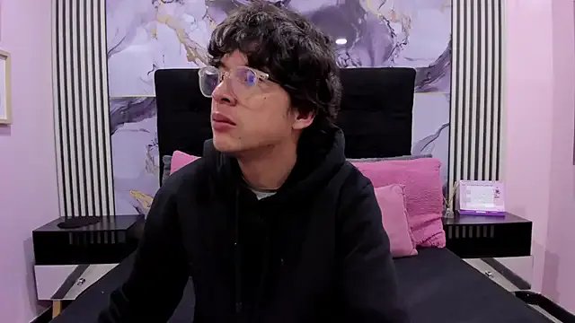 Freechat Desire_Ecstasy on StripChat