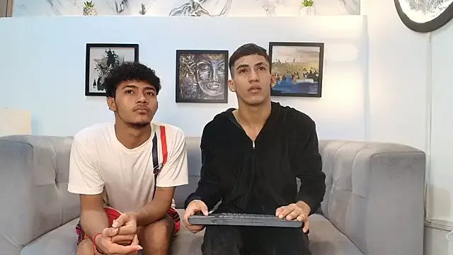 DIAMOND_BLACKS on StripChat