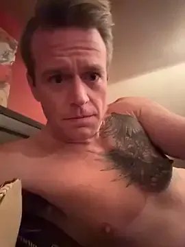 DILFiGuess1 on StripChat