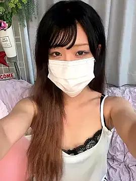 Freechat emiiiii1001 on StripChat