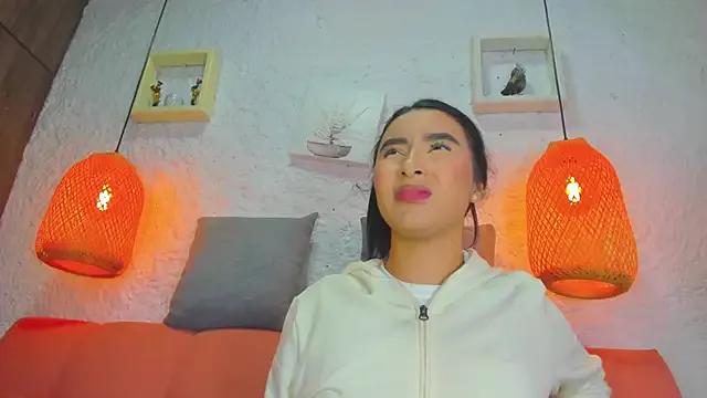 Freechat emiily_s on StripChat