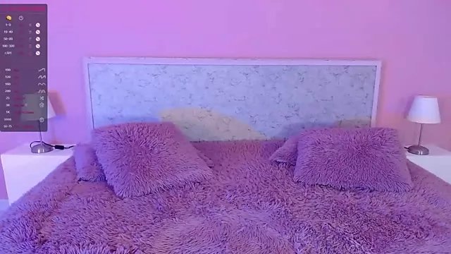 Freechat EmilyEvans7 on StripChat