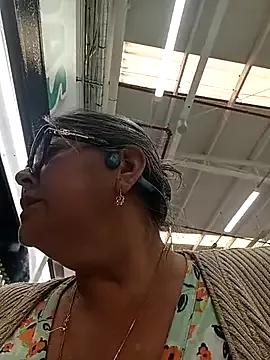 Freechat emma_tour on StripChat