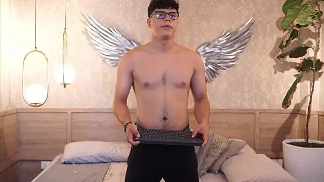 Freechat Ethan_occonor on StripChat