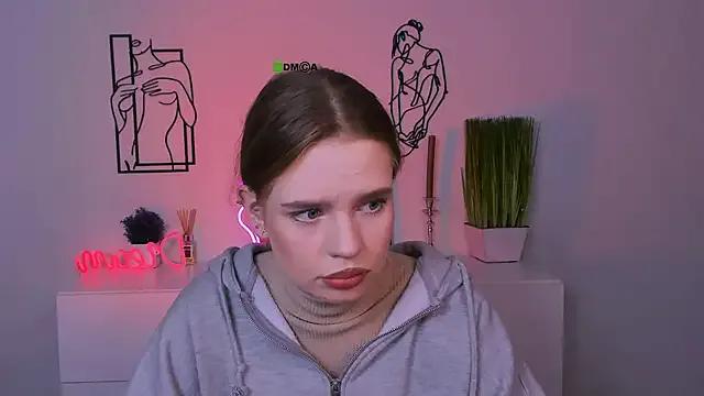 Freechat eva_drive on StripChat