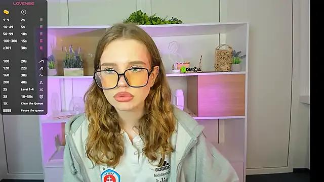 Freechat eva_drive on StripChat